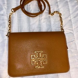 Gently used Tory Burch crossbody bag